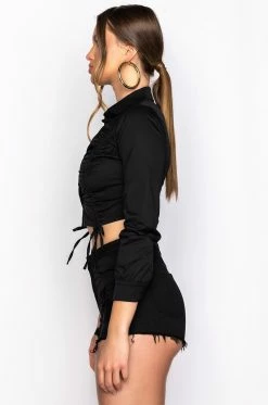 ELENA RUCHED PUFF SLEEVE BLOUSE -AKIRA store elena ruched puff sleeve blouse black 6 6