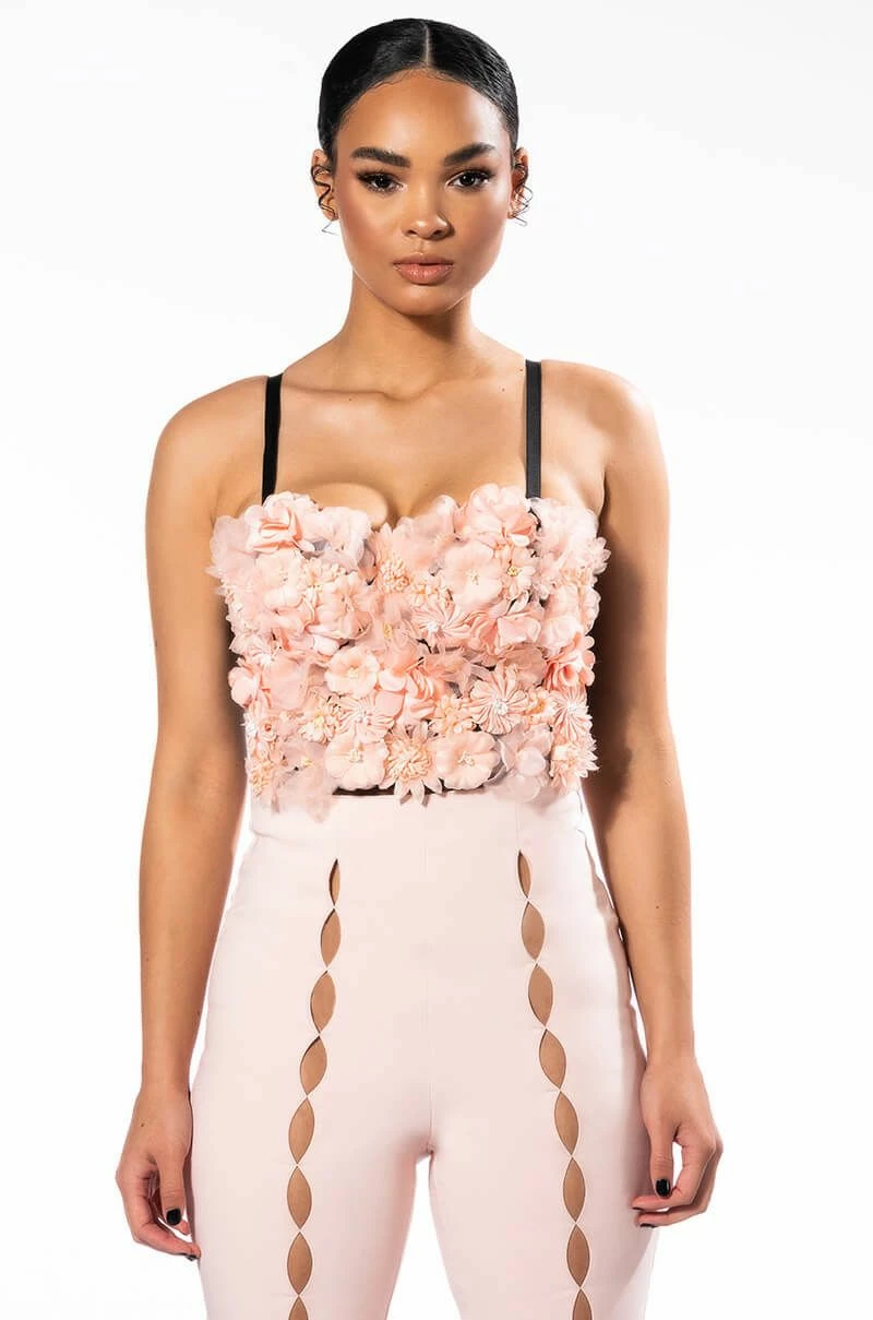 FULL BLOOM FLORAL CROP TOP - Image 5
