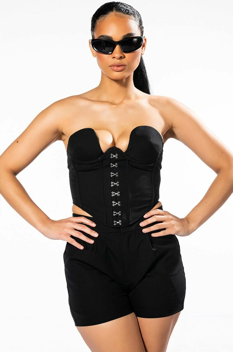 GRETEL STRAPLESS CORSET IN BLACK - Image 2