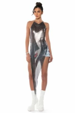 JUST ONE LOOK ASYMMETRICAL HIGH SHINE CHAINMAIL TOP