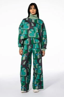 MEDUSA WIDE LEG SCUBA SWEATPANTS 15 MEDUSA WIDE LEG SCUBA SWEATPANTS -AKIRA store medusa wide leg scuba sweatpants green multi 8 8