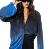 MIDNIGHT STUNNER OMBRE PLISSE BUTTON DOWN