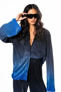 MIDNIGHT STUNNER OMBRE PLISSE BUTTON DOWN