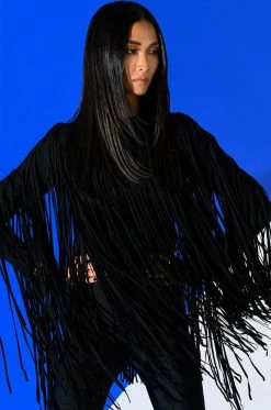 YOU ARE TROUBLE SLEEVELESS STATEMENT TOP